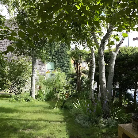 Casa de Férias Maisonnette Jardin Ombrage - Volvic Volvic